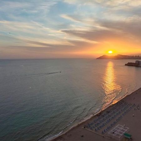 Estupendo Apartamento En Planta 23 Primera Linea Benidorm Exteriör bild