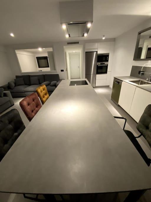 Estupendo Apartamento En Planta 23 Primera Linea Benidorm Exteriör bild